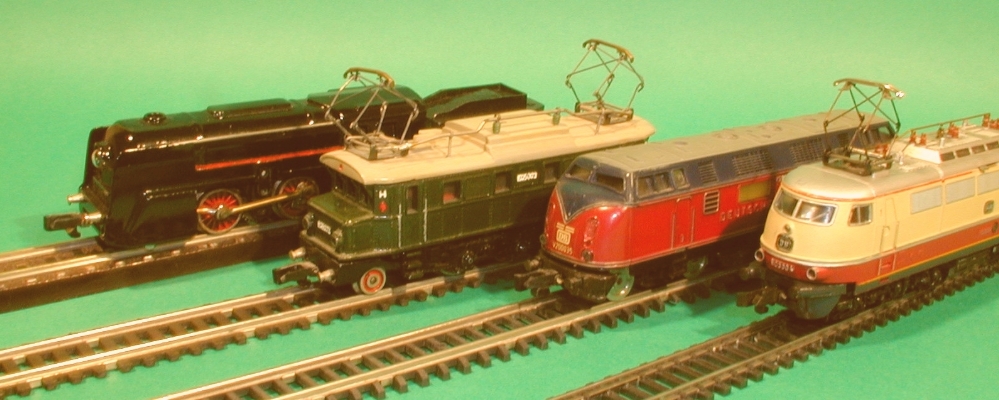 Bild: 4 Loks - 4 Gleistypen - 4 Generationen